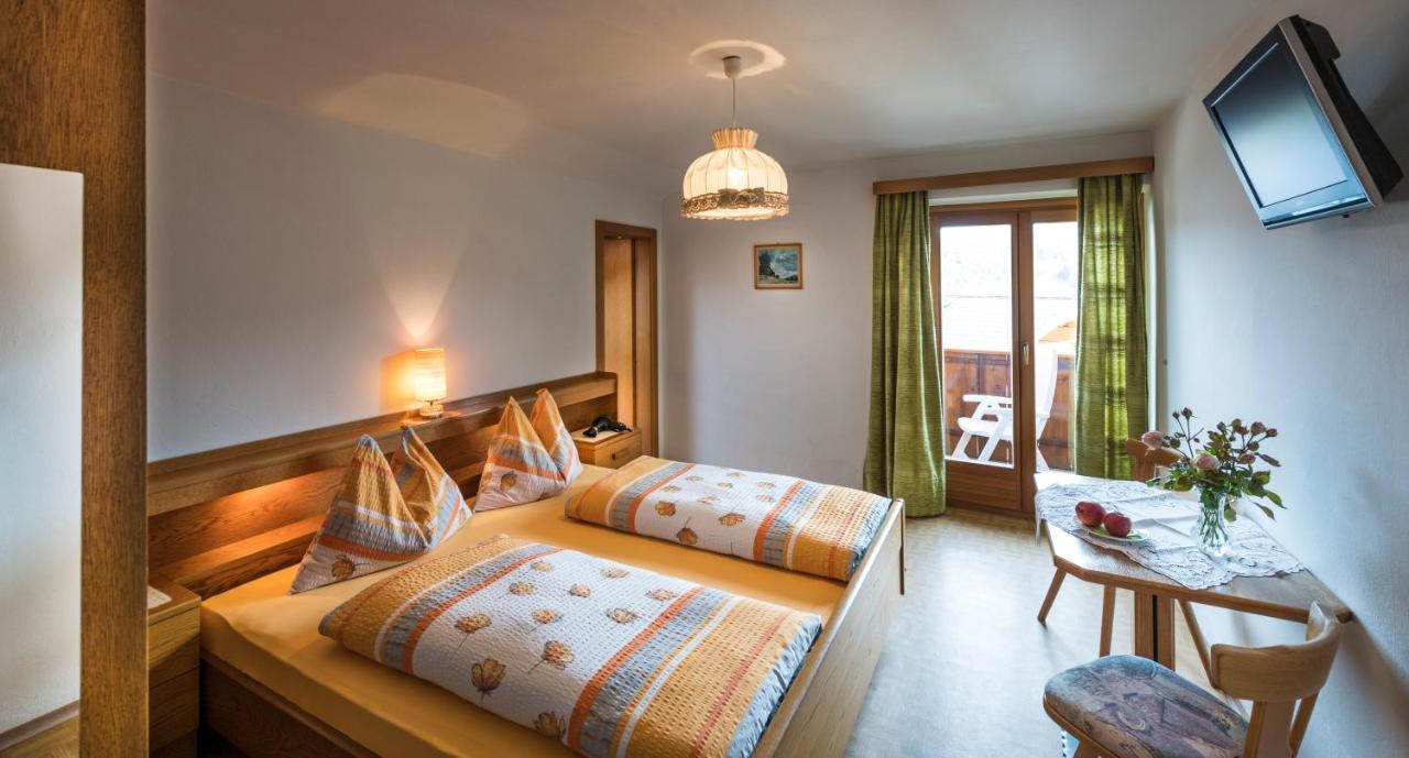 B&B Garni Lantschner Castelrotto Bagian luar foto