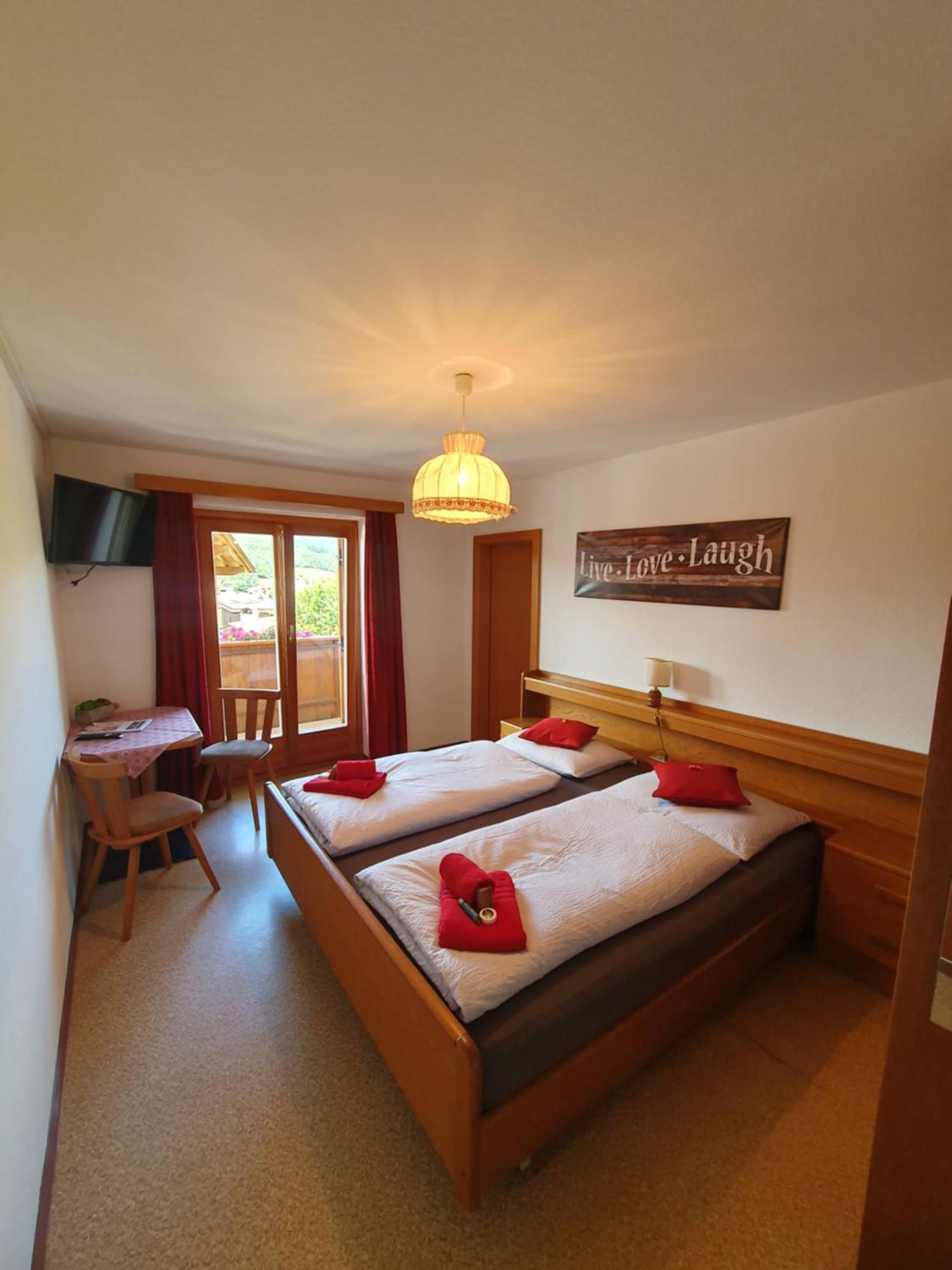 B&B Garni Lantschner Castelrotto Bagian luar foto