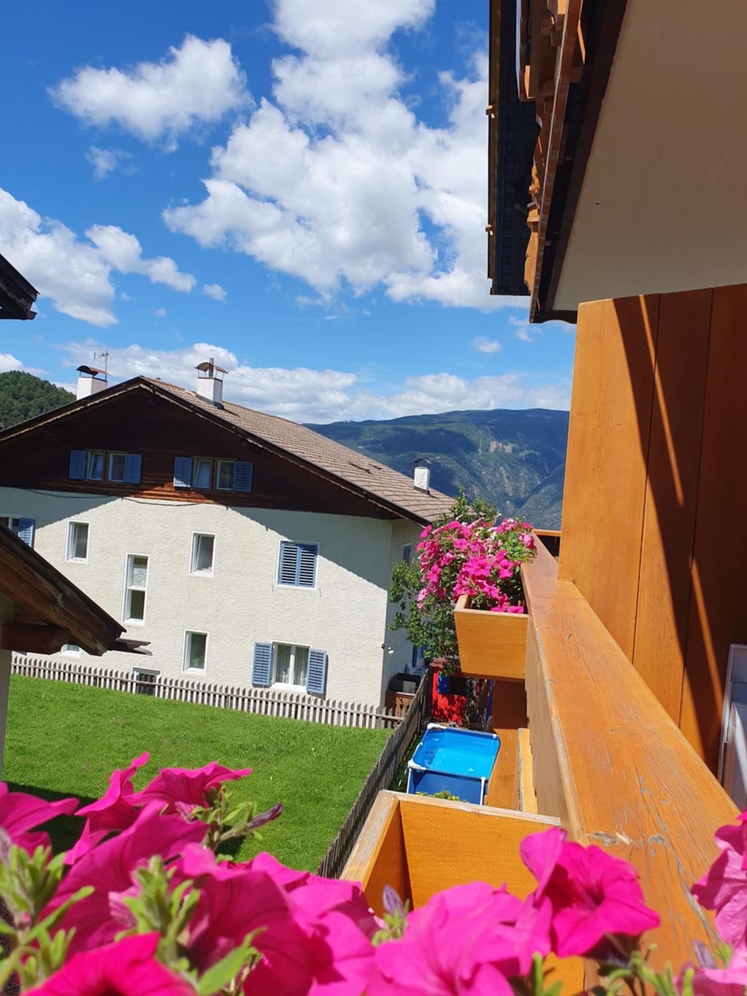 B&B Garni Lantschner Castelrotto Bagian luar foto