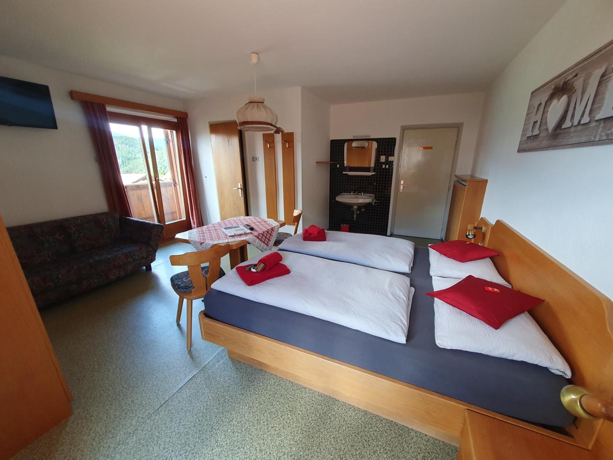 B&B Garni Lantschner Castelrotto Bagian luar foto